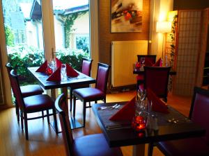 Hotels The Originals City, Hotel et Restaurant Aster, Saint-Avold Nord : photos des chambres