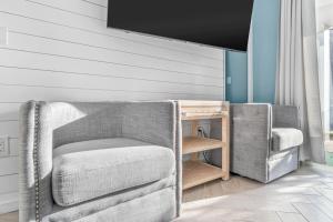 106 At The Inn At Seacrest Resort