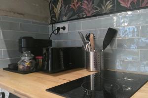 Logement hypercentre et rénové - Chateau Rouge - CI - PREMIUM