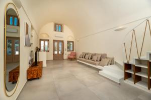 Villa Finika Santorini