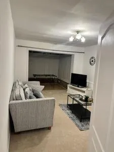 Bungalow house - 索尔泰尔