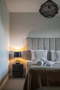 Rezydencja na Wzgórzu w zielonym sercu Łodzi przy Parku Krajobrazowym Ruda Wiilowa