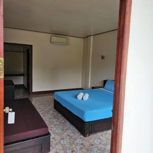 Khlong Khong Simple House