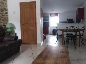 Maisons de vacances Gites Mas de la Musardiere : photos des chambres