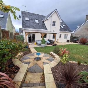 Spacious Twin Bedroom in Listowel