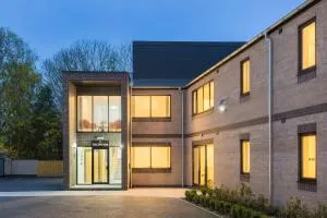 The Suites Inn Hotel Birmingham Merry Hill - 布赖尔利希尔