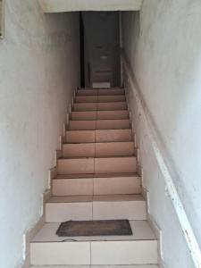 Apartamento em Barra de Guaratiba de frente p a estrada, próximo da praia