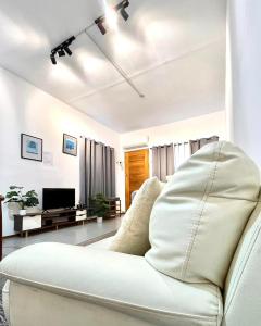 Lees Transient Unit 4