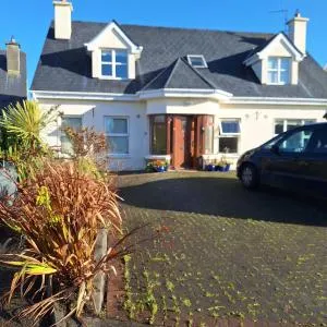 Lovely Twin Bedroom in Listowel Kerry - Listowel