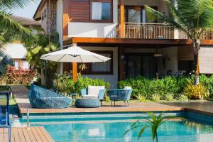 Kalug - 2 suítes em Cond Exclusivo Prox a Praia