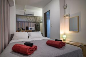 Premium Athenian District Urban Studio