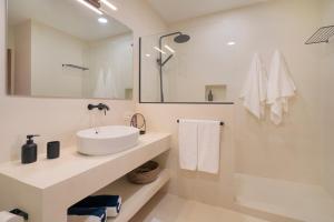 Lanzarote Beach Apartments, CASA BRUNA