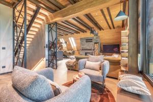 Cozy Chalet Forest Hill