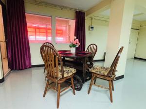 SERISIAM Family Room