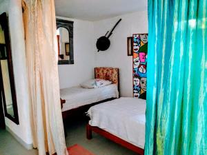Maisons de vacances Maison sans mitoyennete 760 m d-altitude pour 6 personnes sur grand terrain non clos : photos des chambres