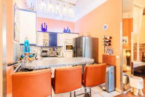 quit and central designer loft with elevator