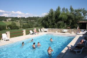 Sejours a la ferme Domaine du Bas Chalus : photos des chambres