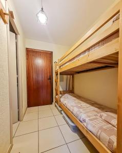 Appartements Y Hotes- Ambiance Montagne T2 Station Hirmentaz : photos des chambres