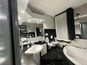 Luxury Apartment with Spa and Free Parking