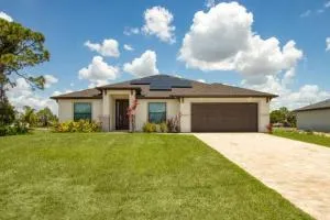 Sunscape Retreat - Burnt Store Marina