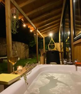 Increíble cabaña, naturaleza, a 300m del mar, Pinamar