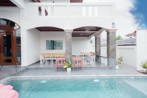 The Star Pool Villa Hatyai