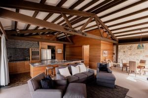 Waterfront Boltons Beach Cottages