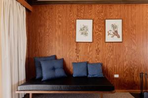 Waterfront Boltons Beach Cottages