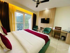 Hotel Pines And Peeks By Tws Hotels