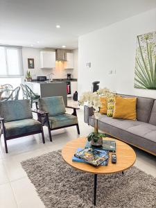 VERDE Moderno y hermoso apartamento