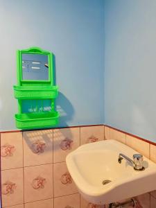 Suns down 2 bungalows dondet