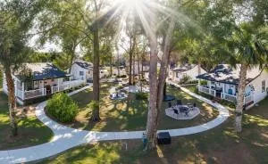 The Alling House - Astor