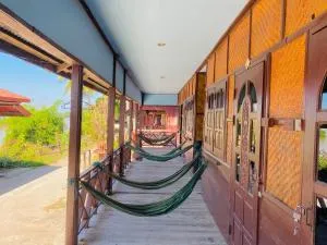 Sun down dondet bungalows - Nakasong