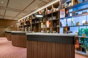 The Westin Madrid Cuzco - 4-звездочные отели в городе Мадрид