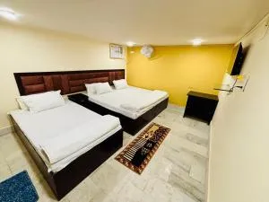 Shree Balaji Comfort - Mughal Sarāi