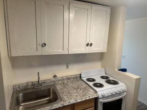 Cozy 1-Bedroom Apartment in Roy