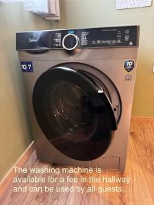 Smart Comfort RoomN8 with Balcony Private Bathroom in best Location Beach 250m