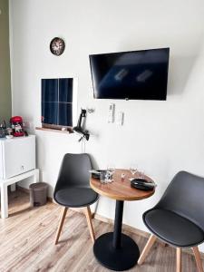 Smart Comfort RoomN8 with Balcony Private Bathroom in best Location Beach 250m