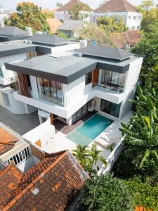 Casa Elera Brand new 3-Bedroom in Umalas - canggu