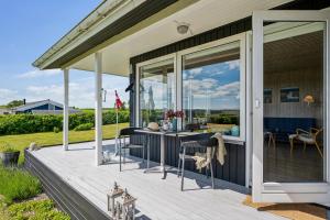 Awesome Home In Ebeltoft With 3 Bedrooms And Internet