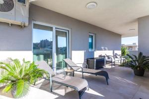 Luxury penthouse Papic with jacuzzi & the view