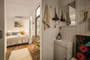 Hunters Inn by Tiny Away