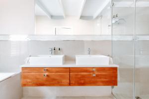 Luxe Family Home with Solar Power in Secure Hout Bay Estate