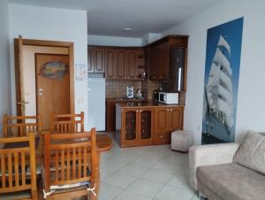 Renata Seaview Apartment 310