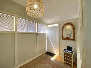 5 Learmonth Street
