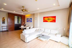 Seaside Haven Karon