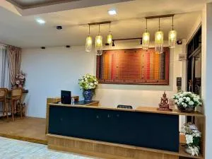 ปริญศิริ เพลส2 - Ban Lu