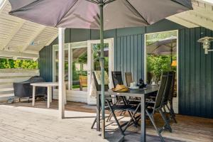 Charming, Well-Maintained Holiday Home On A Secluded Nature Plot At The End Of A Quiet Lane