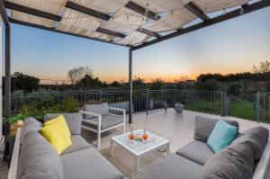 Holiday home Dioniza by Villsy- with private pool and jacuzzi