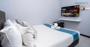 Neu Suites @ 3rdNvenue by Perfect Host